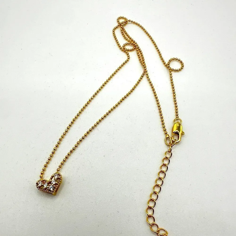 NIB‎ Omboo Dainty Gold tone metal heart with cz accents pendant, necklace!